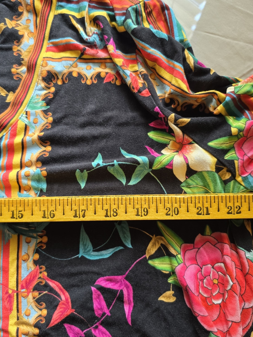 Johnny Was XL Bamboo Floral SS Tee - Picture 5 of 7